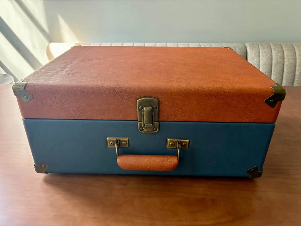 Crosley Cruiser Portable Turntable Record Player – Blue & Brown - photo 3