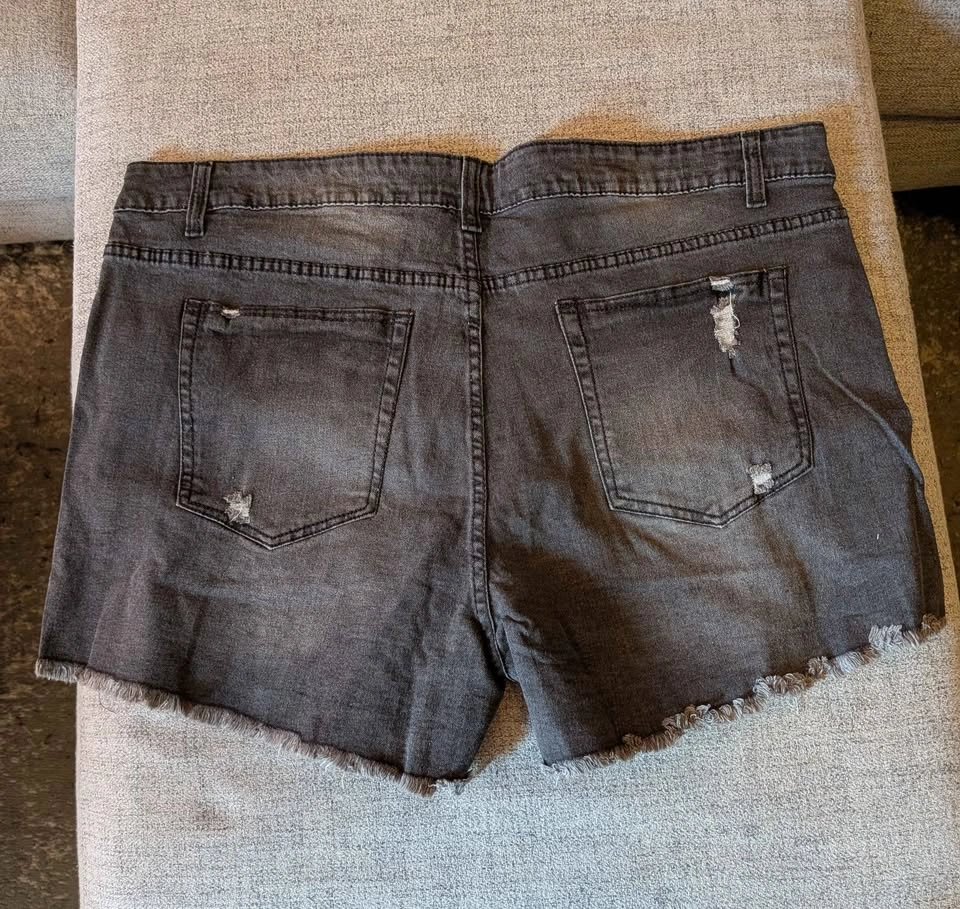 Ladies jean shorts - New - photo 2