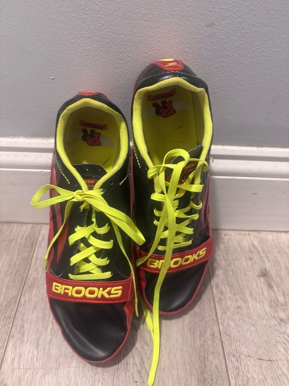 Brooks PR Sprint 10.45 Track & Field Spikes - Black/Red/Neon - photo 5