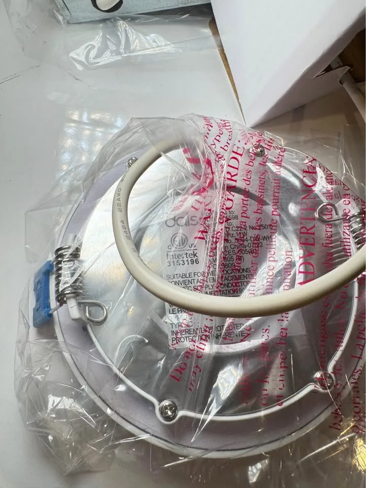 Brand new pot lights DIMMABLE 4” ($5 each) retail $30 each! image indicator(6)