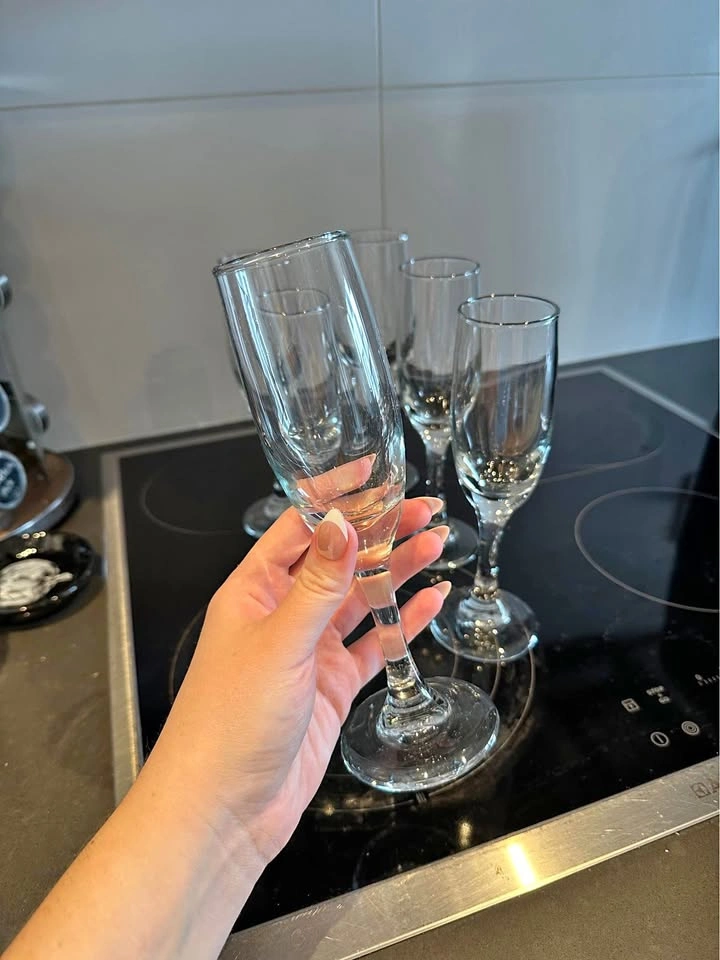 Champagne Flutes - Set of 6
