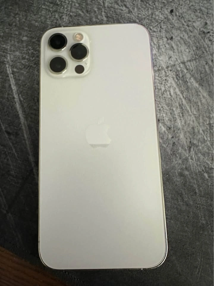 Apple iPhone 12 Pro - photo 2