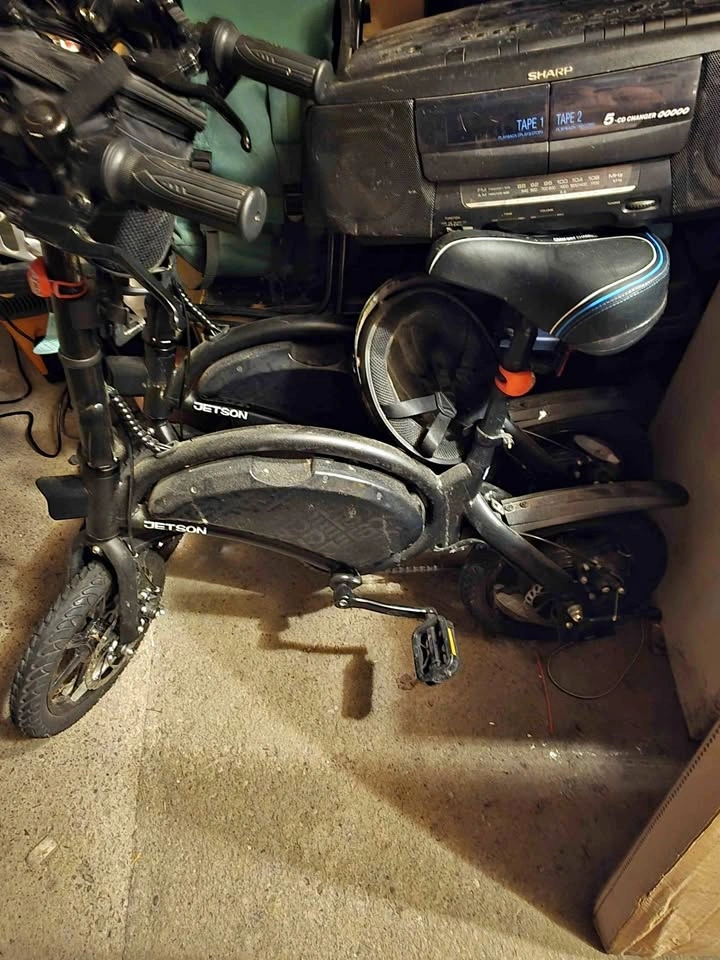 Jetson Bolt Pro Electric Bike