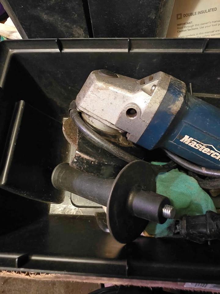 Mastercraft 4" Angle Grinder
