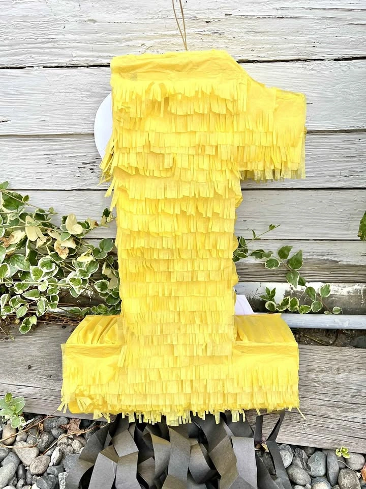 Simple, colourful and affordable piñatas for all celebrations