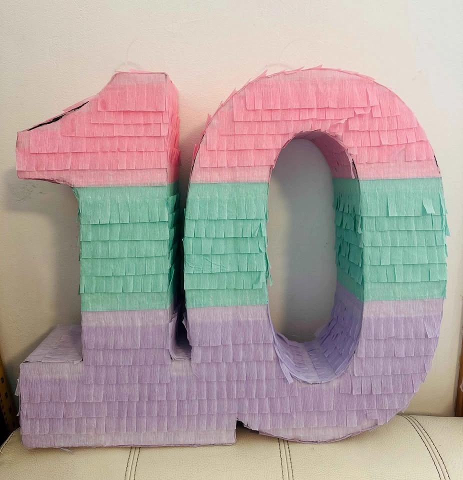 Simple, colourful and affordable piñatas for all celebrations - photo 3
