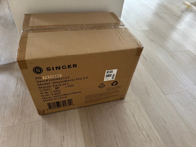 SINGER® SteamWorks™ Pro 2.0 Garment Steamer - photo 3