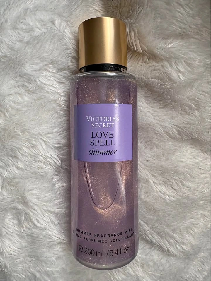 Victoria's Secret Love Spell Shimmer Fragrance Mist