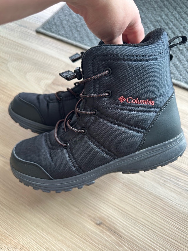Columbia Fairbanks Omni-Heat Winter Boots