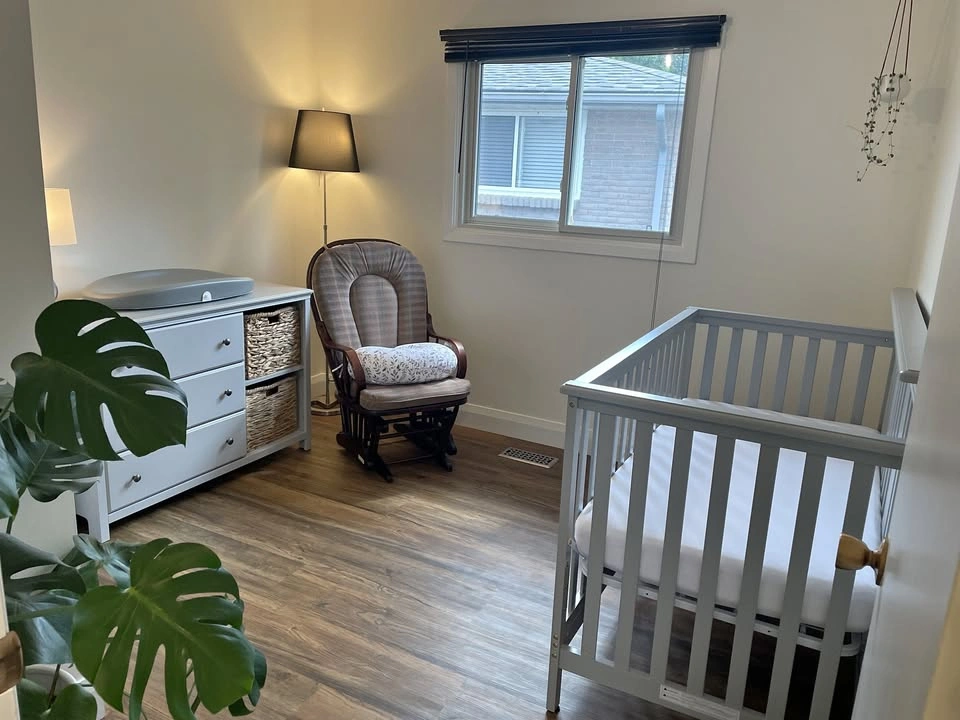 Convertible Crib and Dresser Set