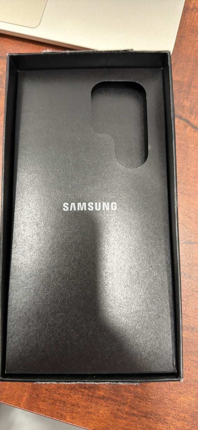 Samsung Galaxy S23 Ultra 256GB Unlocked - photo 5