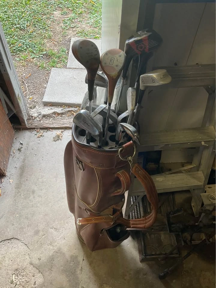 Vintage Wilson and Northwestern Golf Club Sets with Bags - photo 2