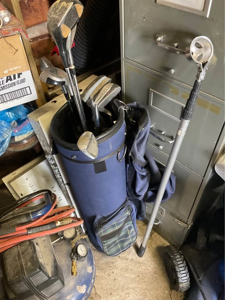 Vintage Wilson and Northwestern Golf Club Sets with Bags - photo 3