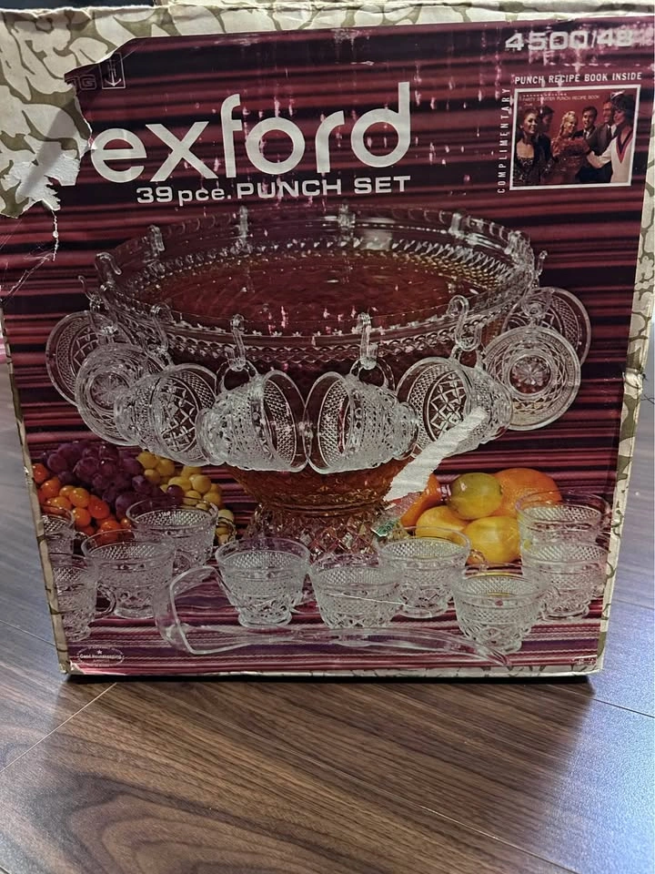 Vintage Anchor Hocking Wexford Glass Punch Bowl + Cups + Ladle - photo 2