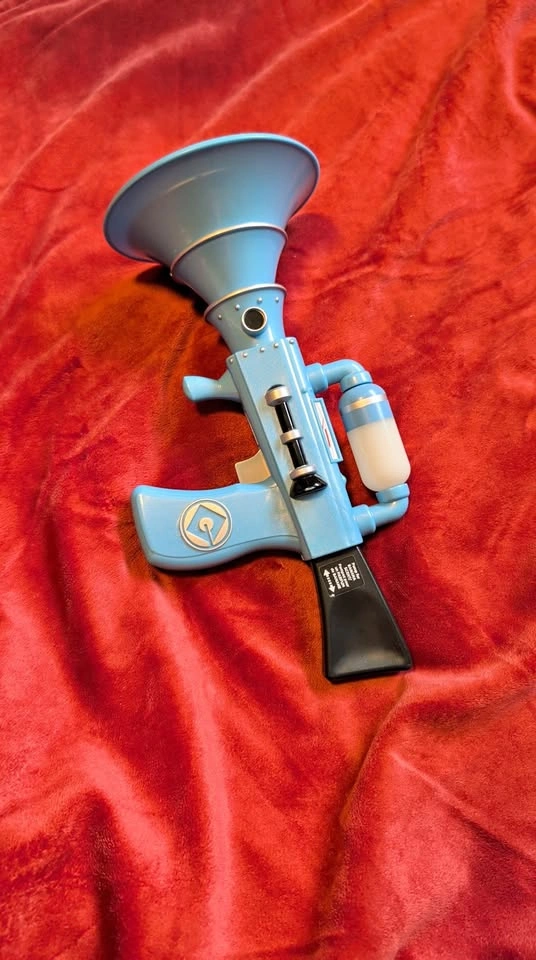 Despicable Me Toy Blaster