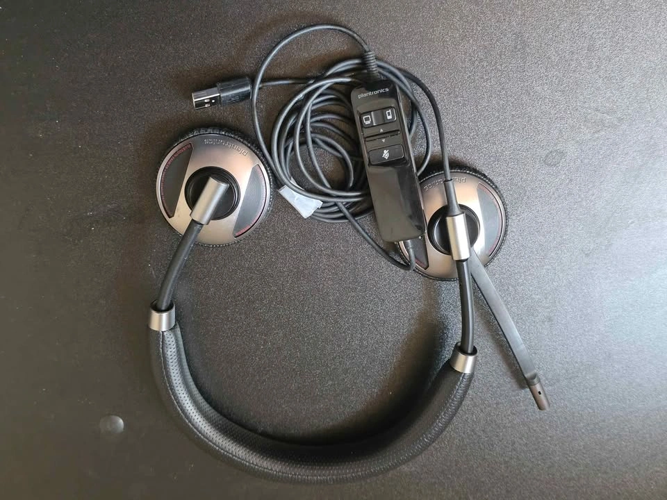 Wired Office Bundle: Dell Keyboard, Mouse & Plantronics Headset - photo 2