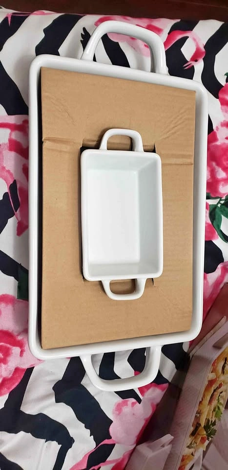 2-Piece White Ceramic Casserole Dish Set