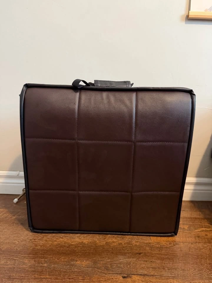 Leather Brown Floor foldable Chair - photo 3