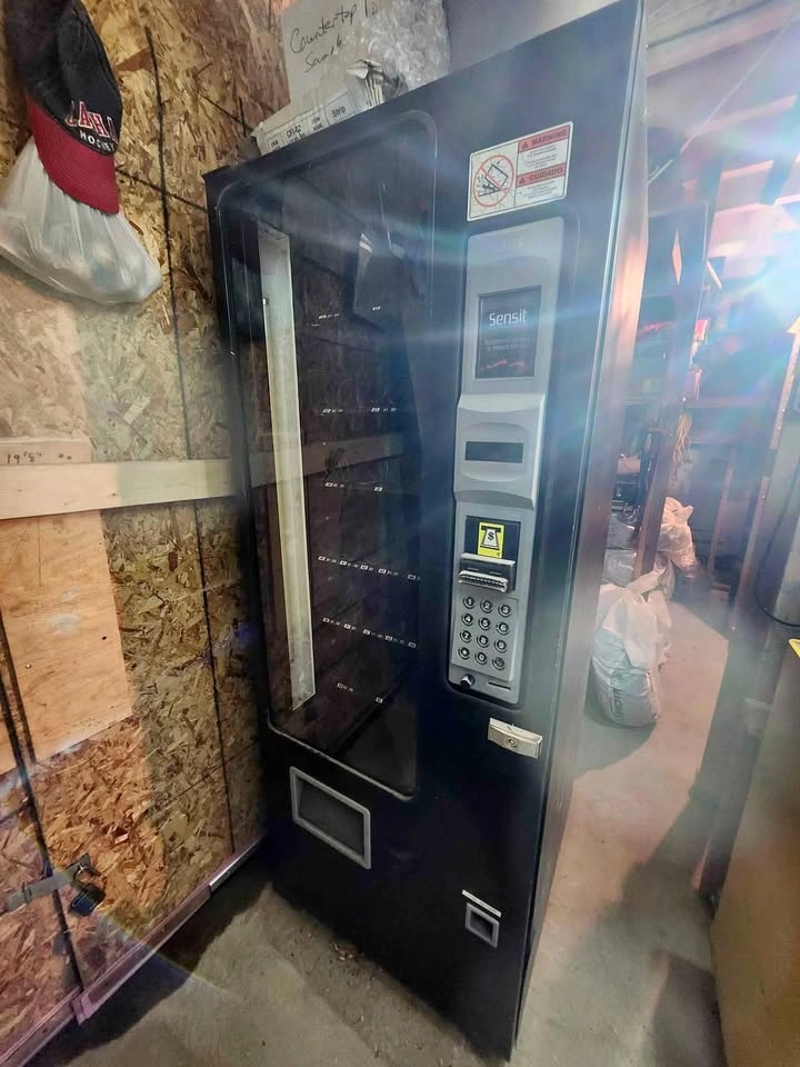 Used Vending Machine