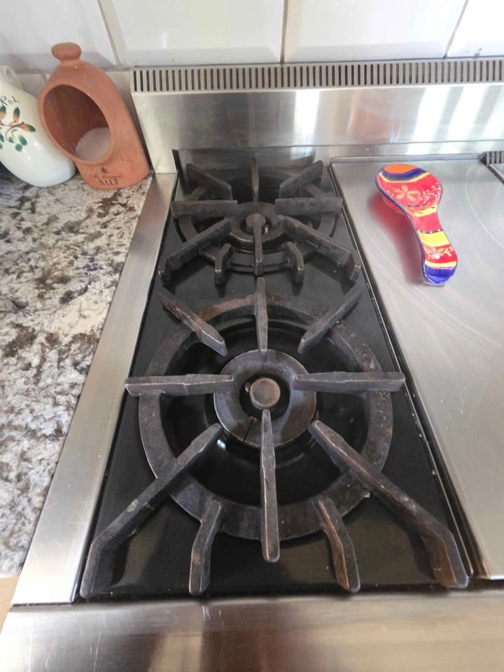 Wolf Gourmet Range - Gas Stove - photo 3