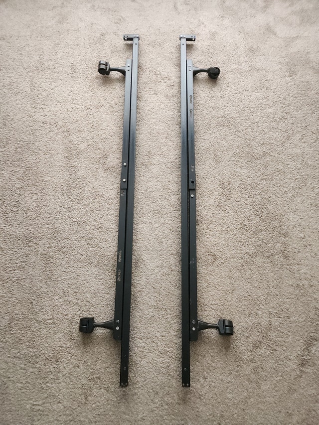 Adjustable Bed Frame with Locking Wheels