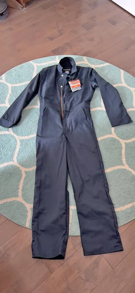 BNWT DAKOTA Utility Unlined Coverall