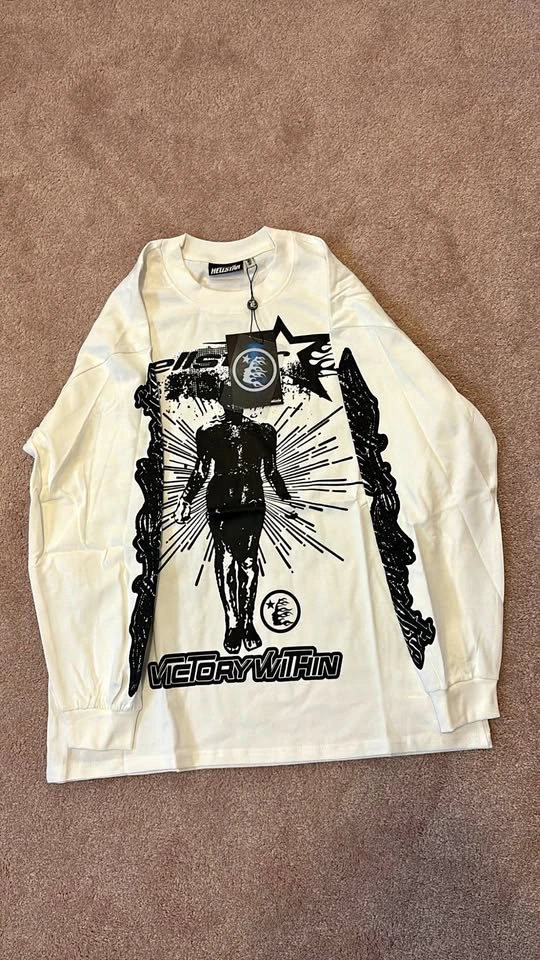 HellStar Long Sleeve