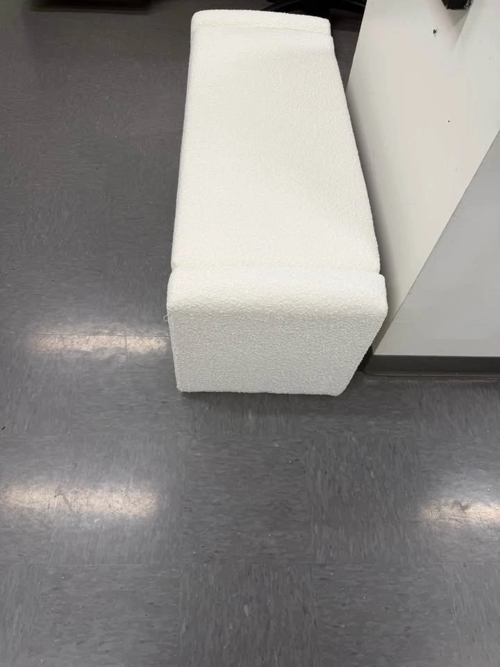 End of bed bench modern fabric - photo 2