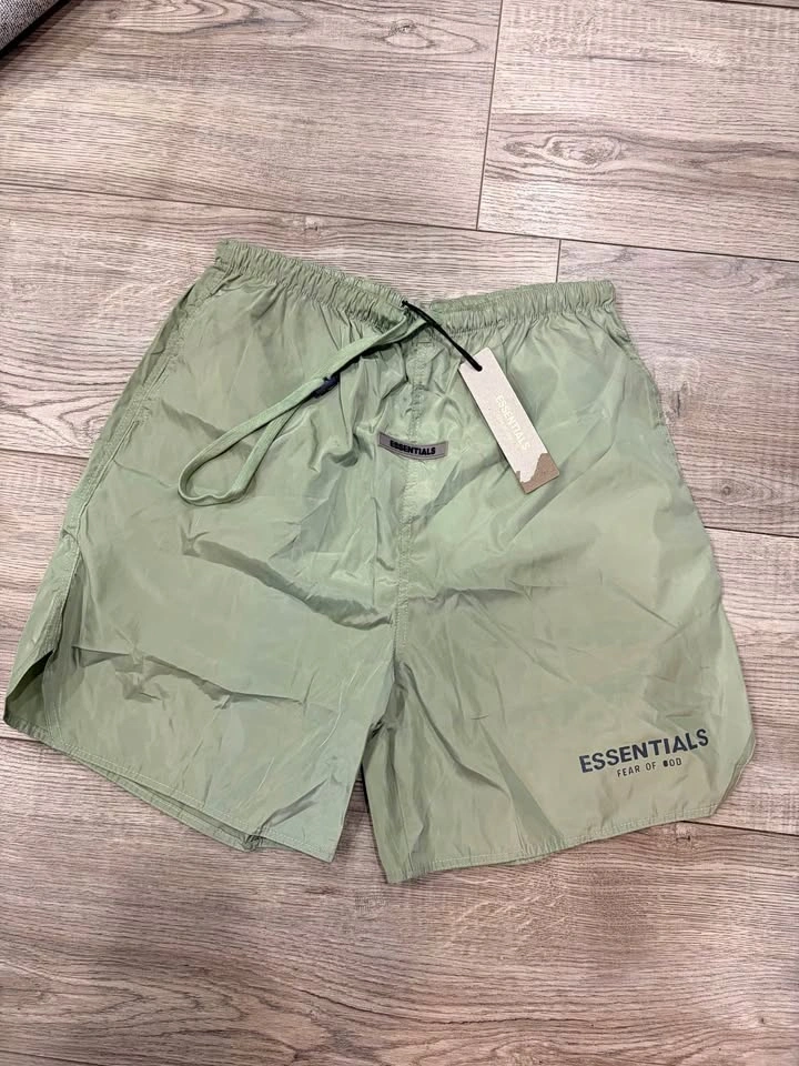 Essentials Shorts