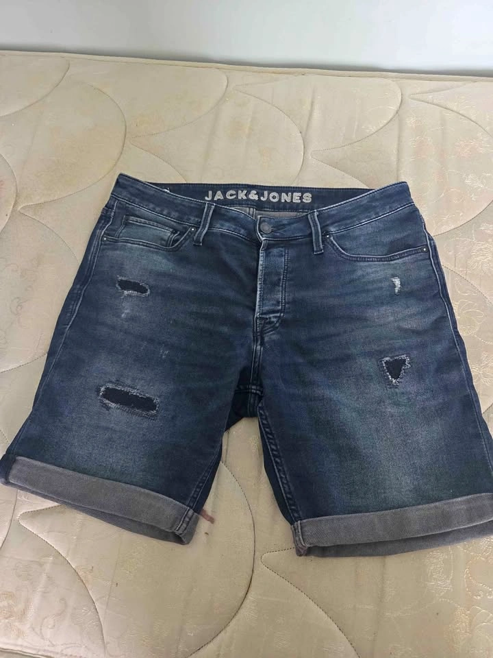 Ripped Jean Shorts Size L