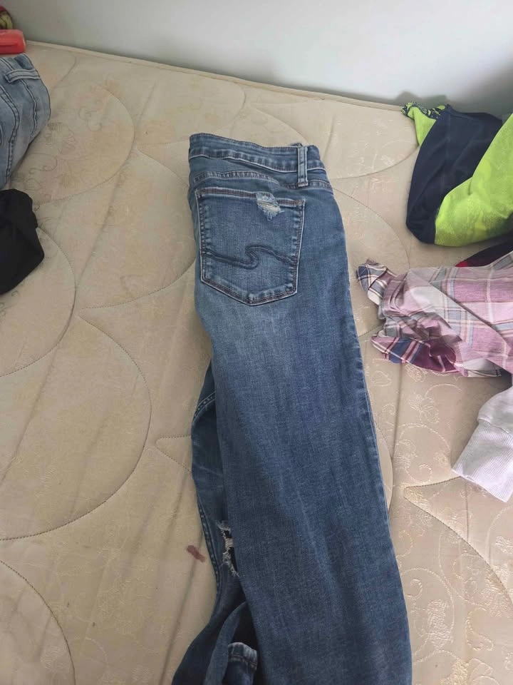 Silver Jeans Ripped Skinny Jeans - photo 2