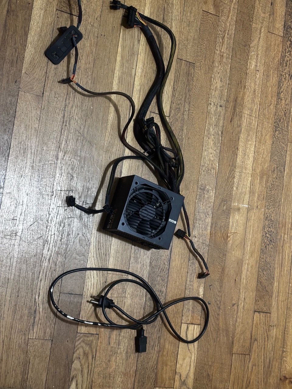 EVGA 600W Power Supply