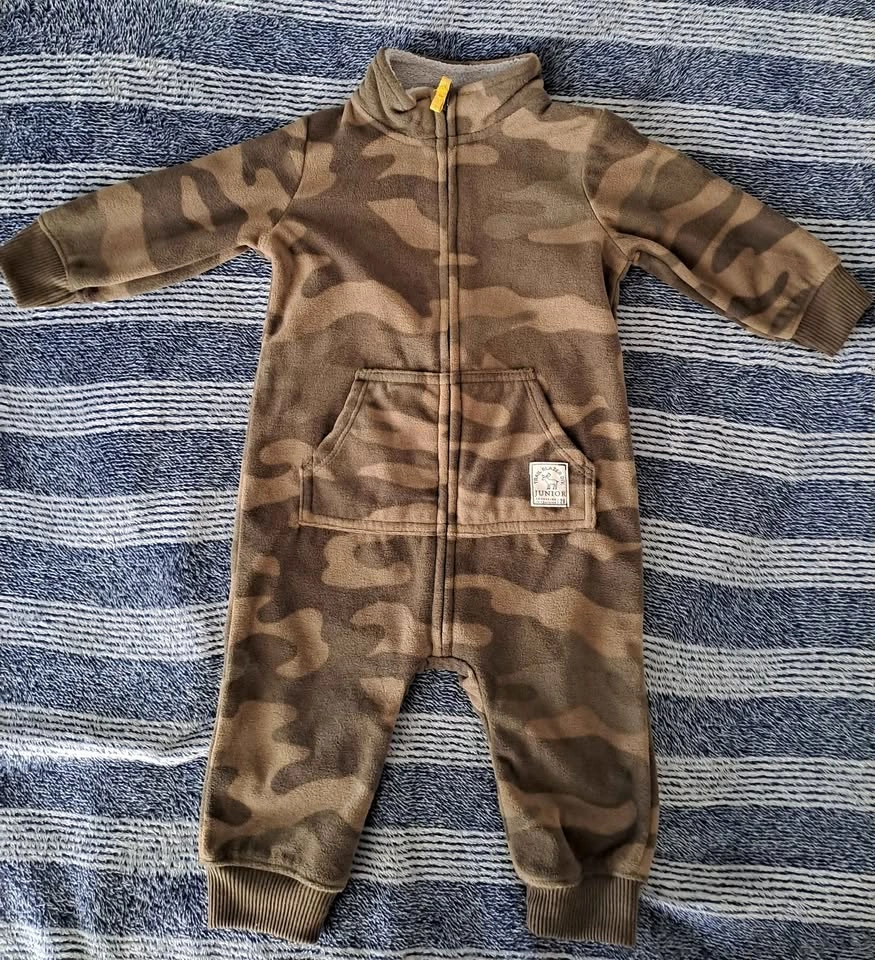NEW fleece sleepers 6m - photo 2