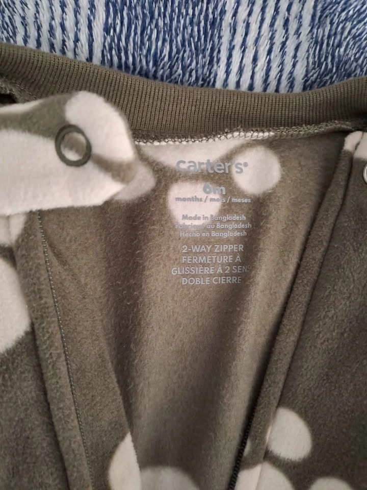 NEW Carter's fleece sleepers 6m - photo 3