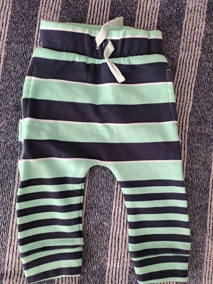 Baby pants (new) - photo 4
