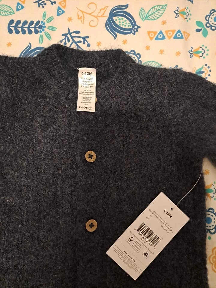 Brand New with tags - Baby sweater romper 6-12 m - photo 2