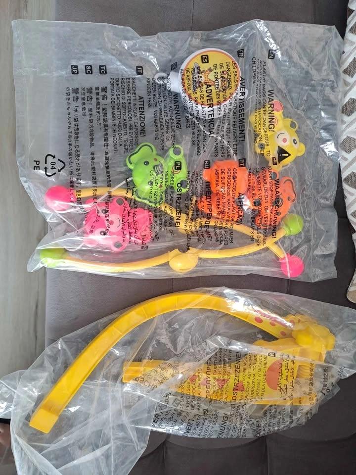 Crib toys (new) - photo 2