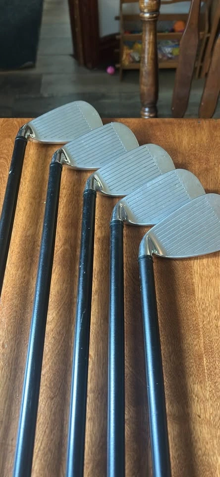Wilson staff irons - photo 3
