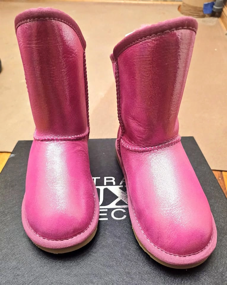 Australia Luxe Collective Pink Sheepskin Boots for Girls - Size