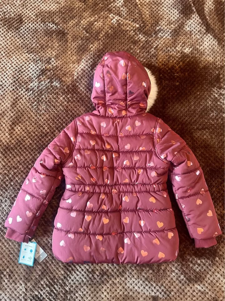 Carter’s winter coat for little girl - 6T - photo 2