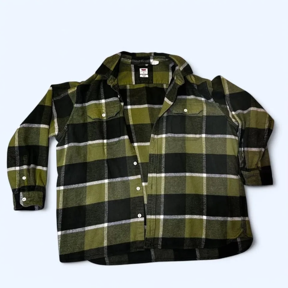 Levi's Green & Black Plaid Flannel Shirt thumbnail