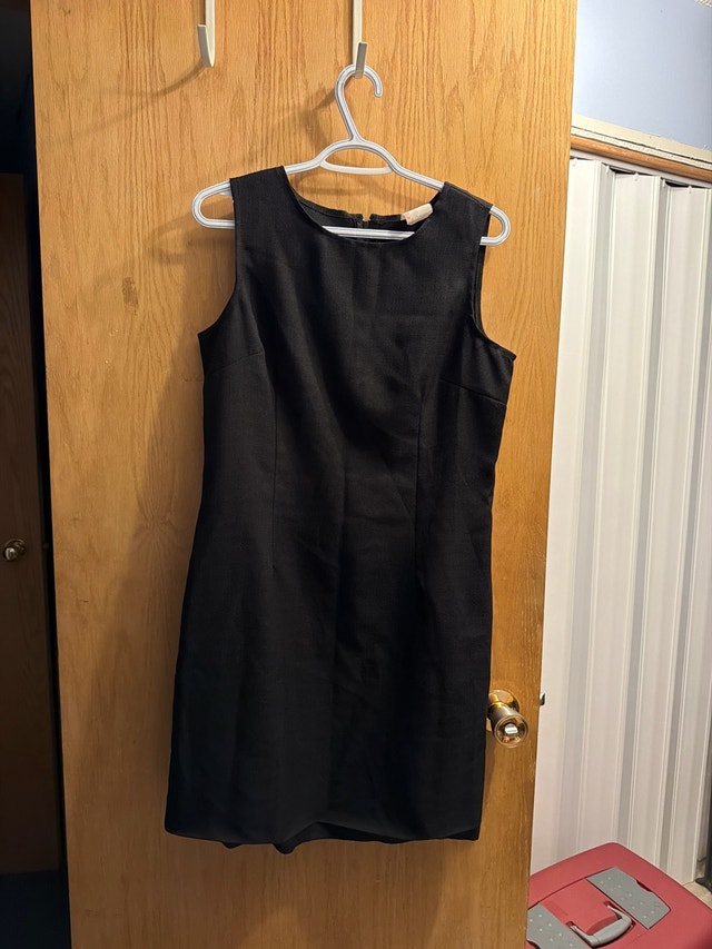 Black Sleeveless Dress