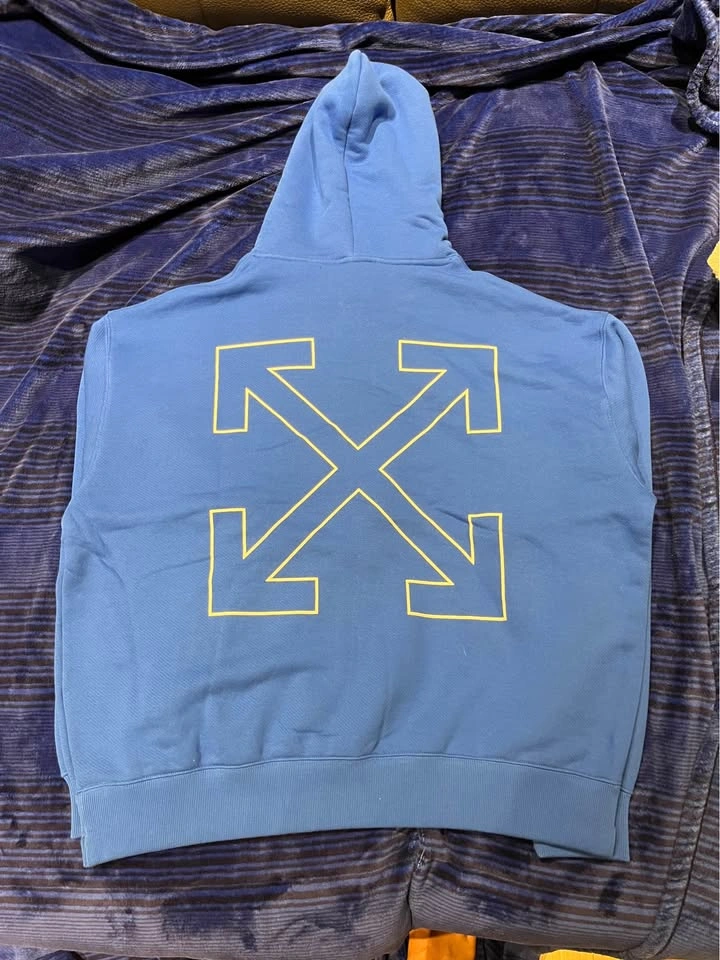 Off-White Hoodie - photo 2