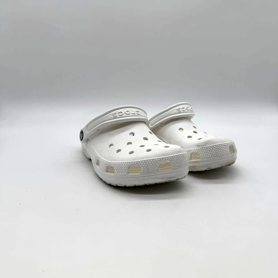 Crocs Classic Clog White Unisex Size M4 W6 thumbnail