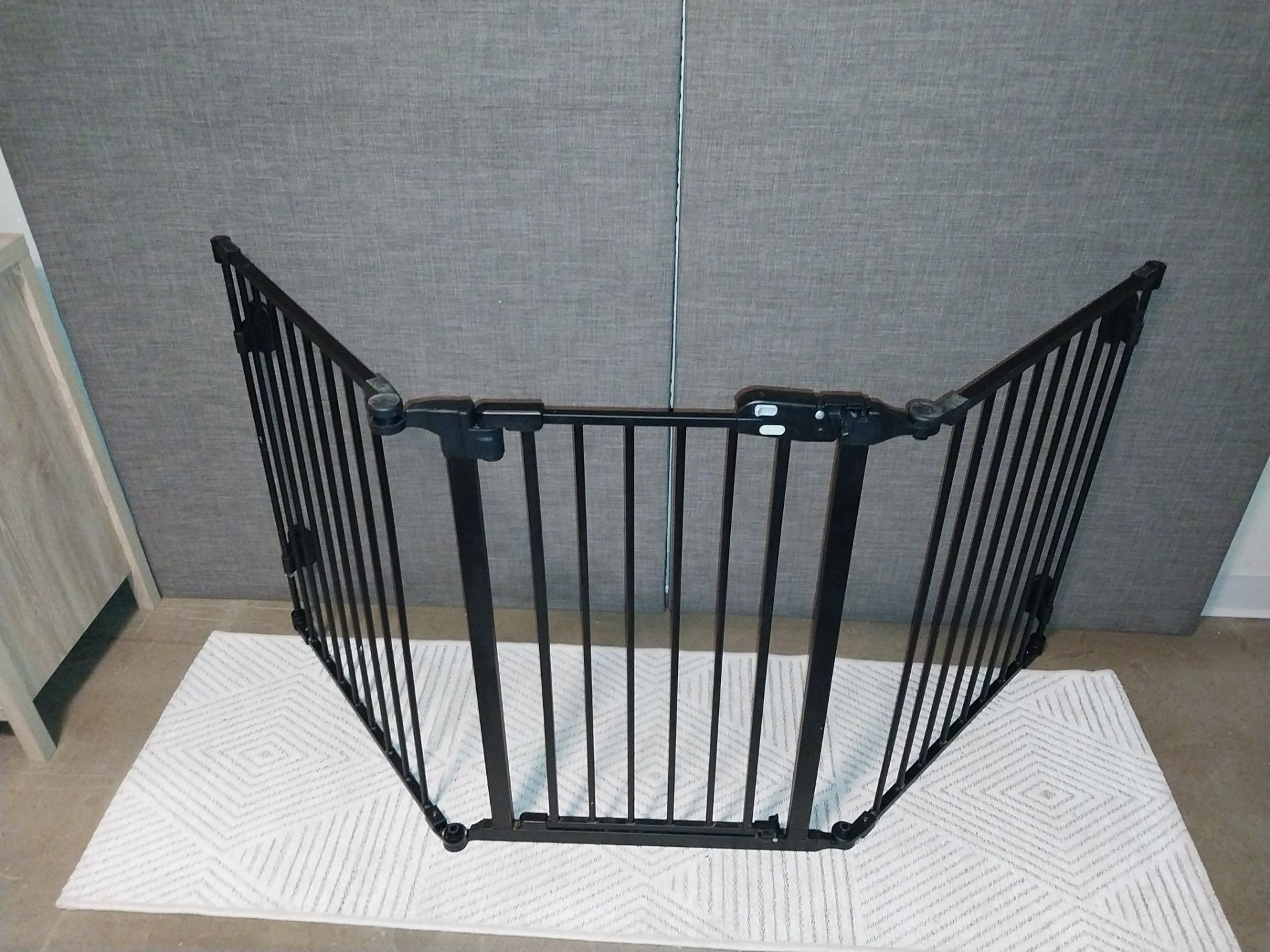 Adjustable Folding Metal Gate - photo 2