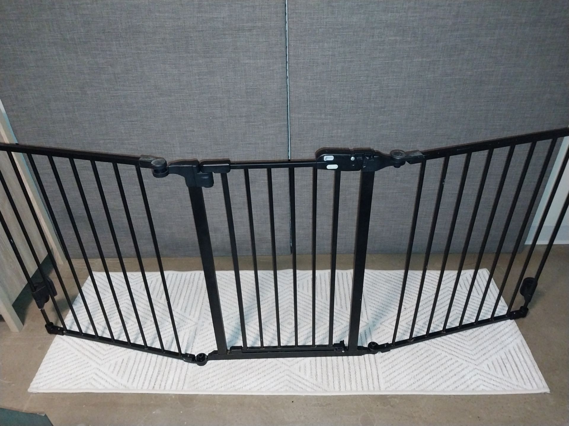 Adjustable Folding Metal Gate - photo 3