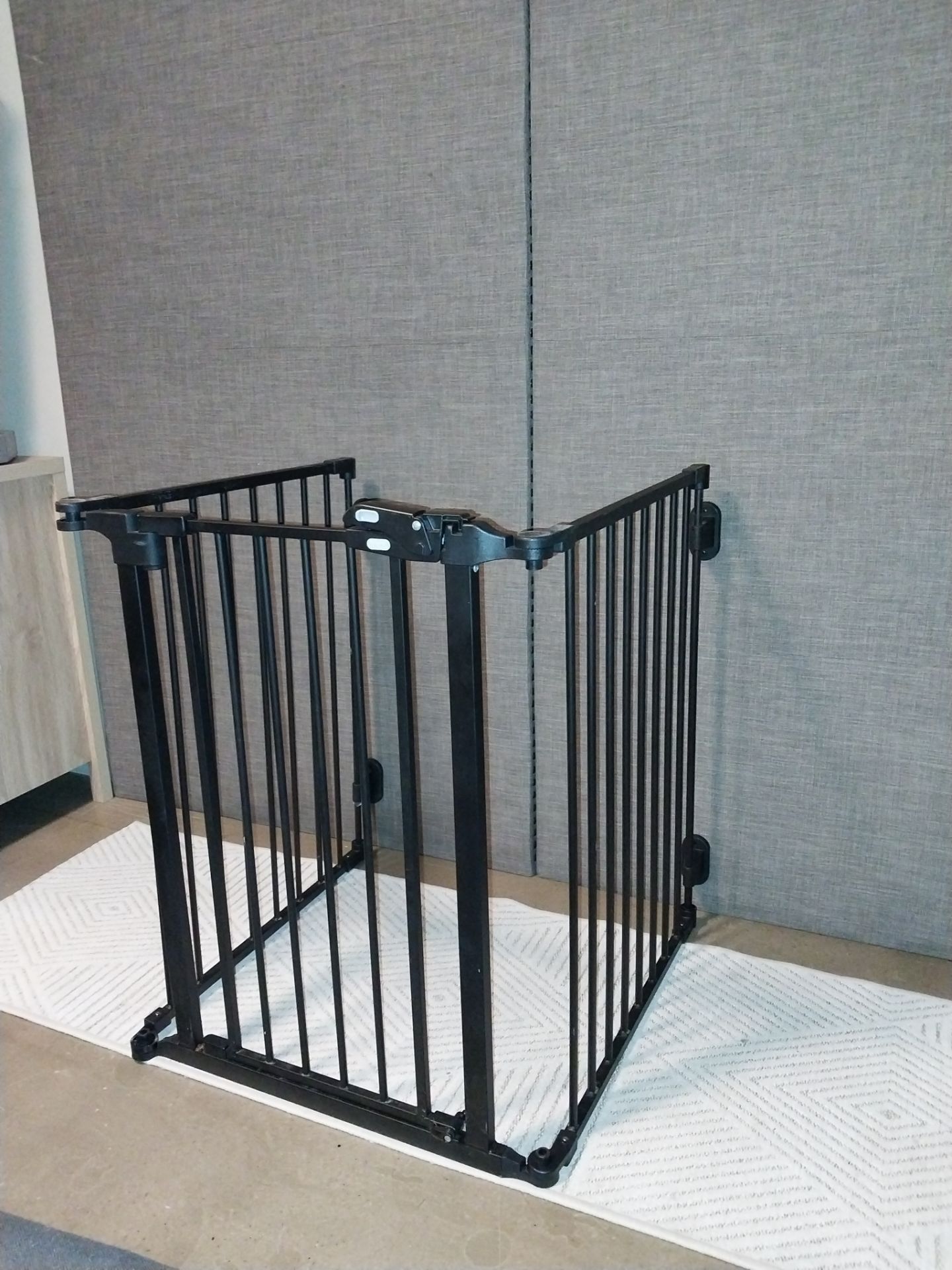 Adjustable Folding Metal Gate - photo 4