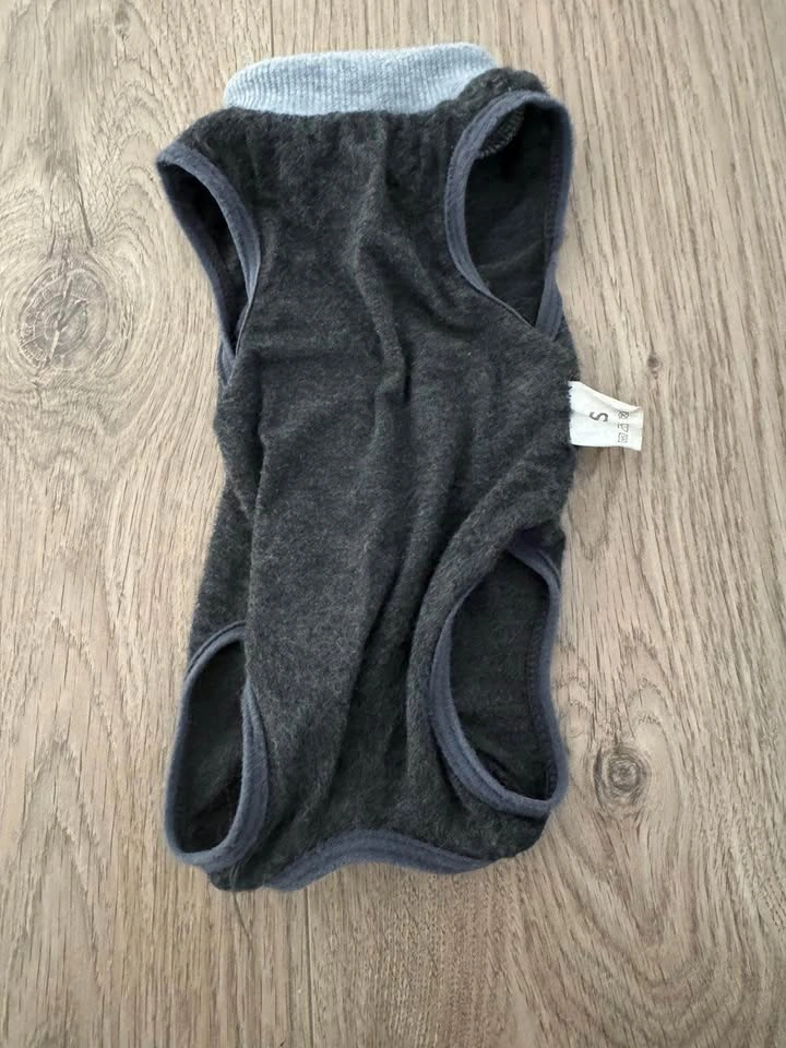 Pet Surgical suit (S) and e-cone (unused) - Cat, Dog - photo 2