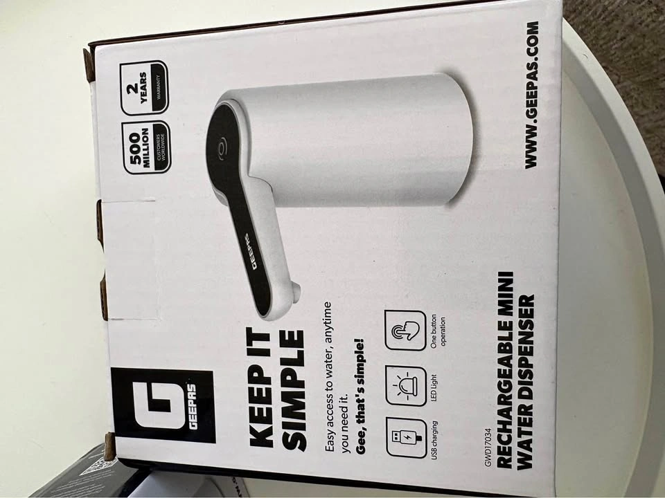 New-1pc of Mini water dispenser, USB charging with Led