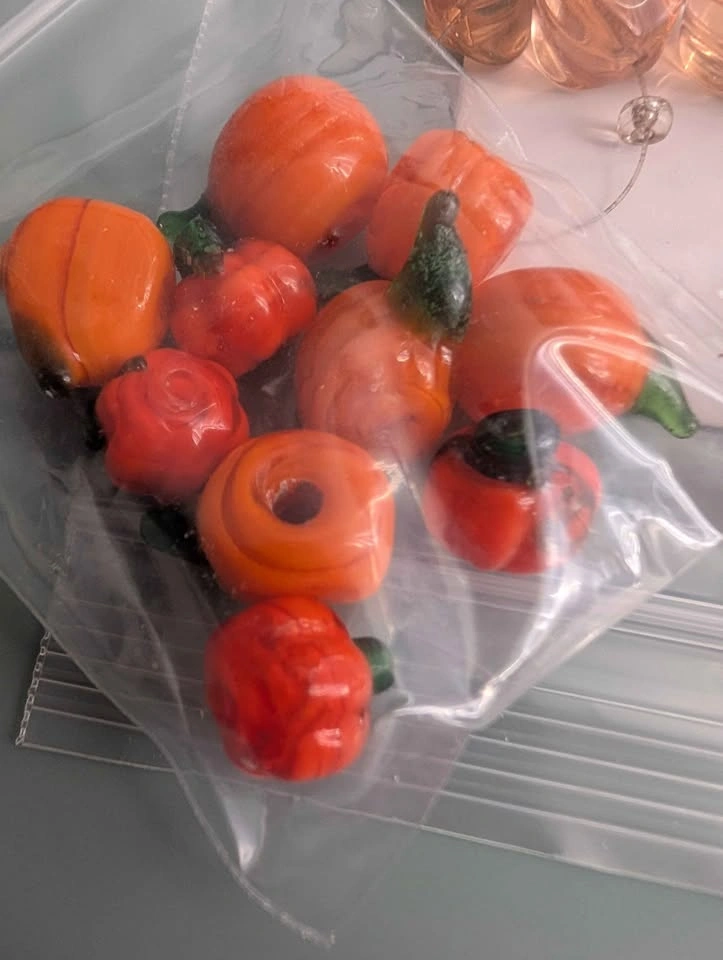 Pumpkins! Glass Beads and Charm Lot - photo 2